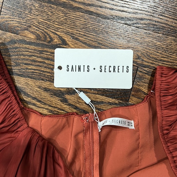 Saint & secrets dress size medium new with tags - Picture 3 of 3